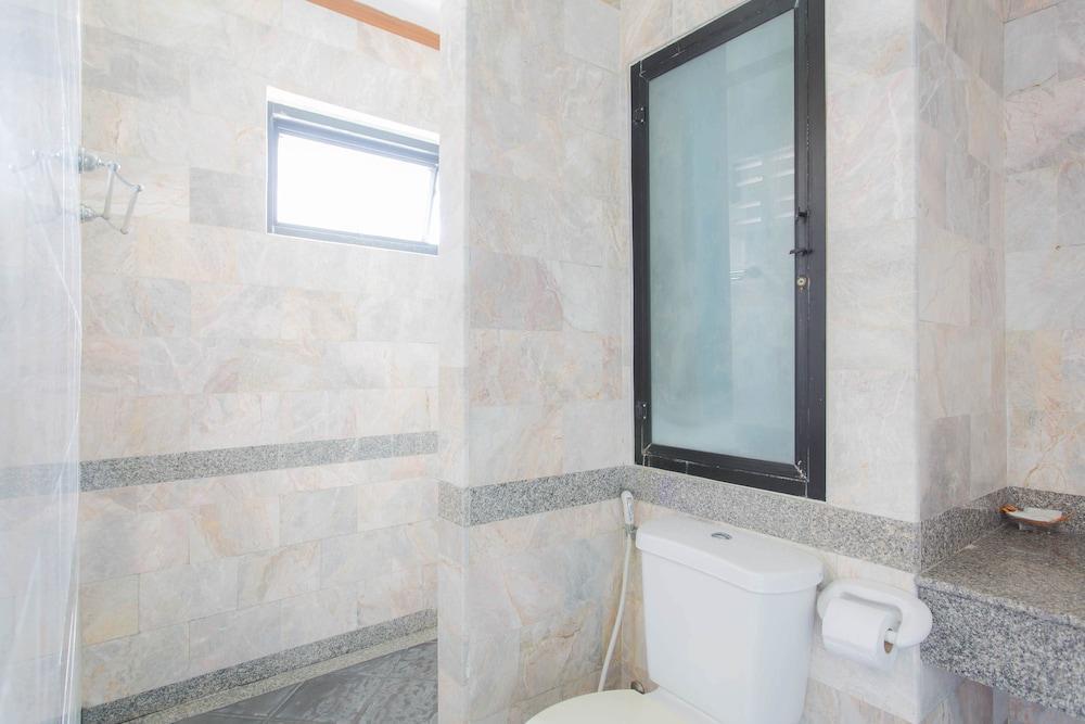 Onnicha Hotel Ratsada Dış mekan fotoğraf
