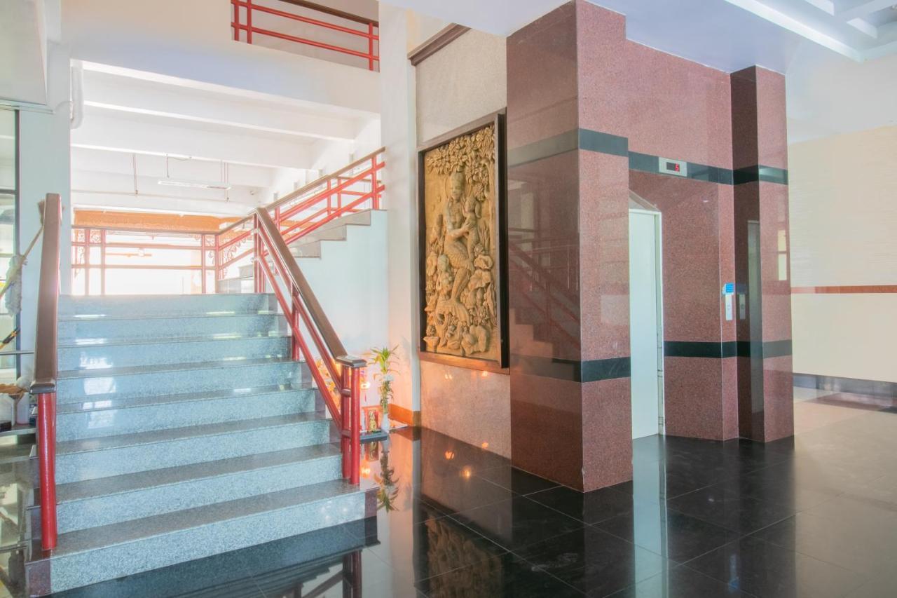 Onnicha Hotel Ratsada Dış mekan fotoğraf