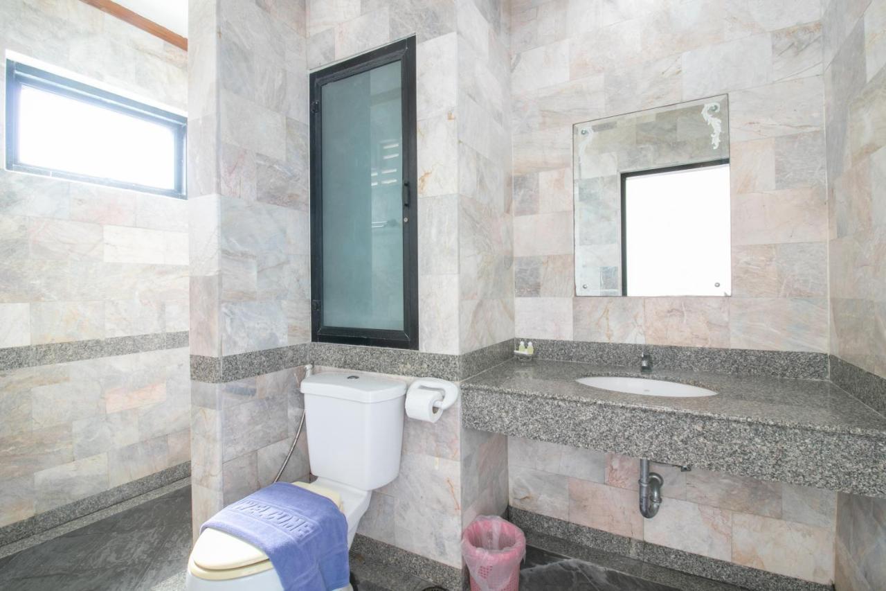 Onnicha Hotel Ratsada Dış mekan fotoğraf